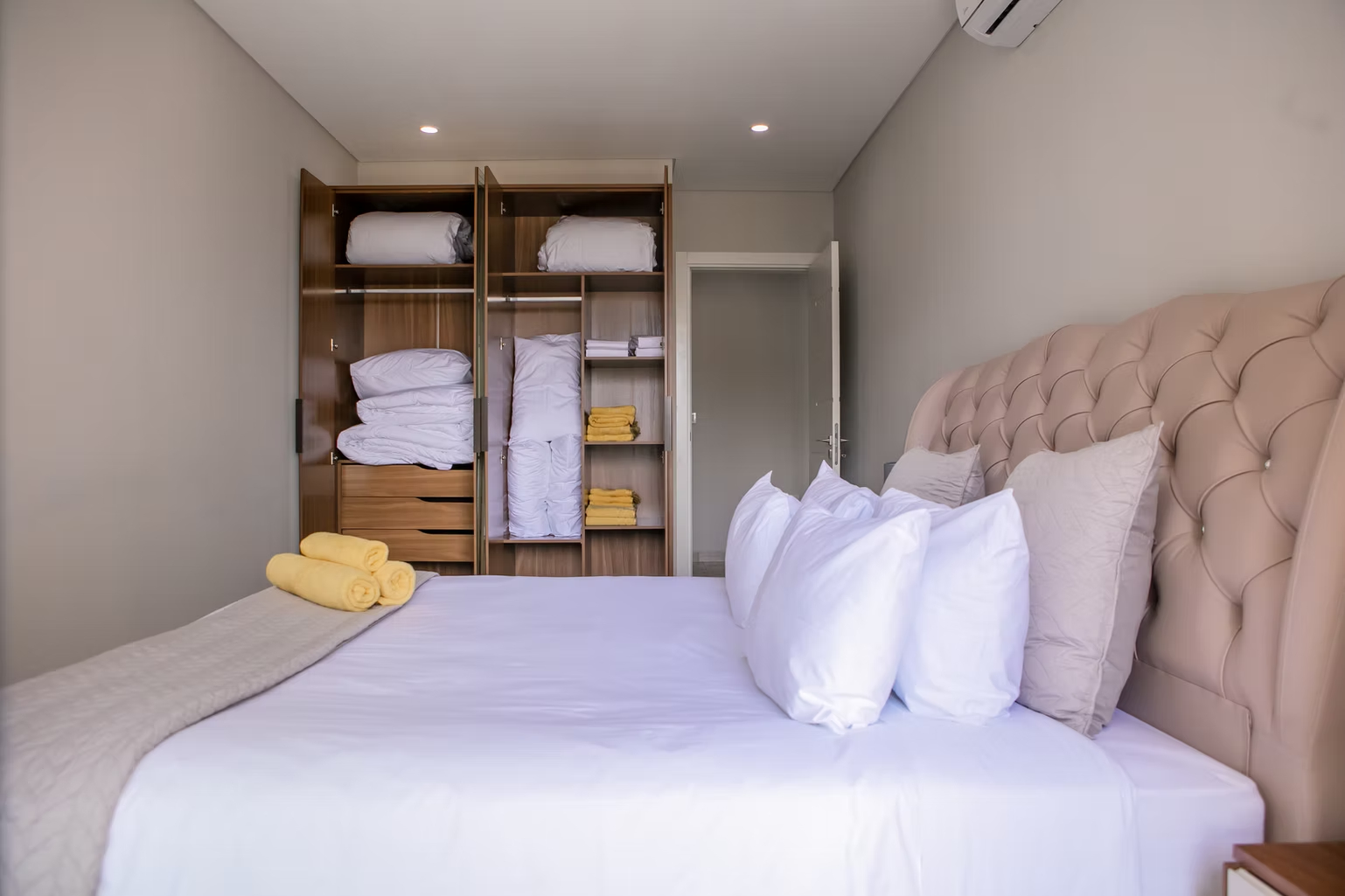 Excelente Apartamento T2 no Polana Plaza